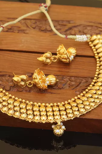 Designer gold plated necklace set