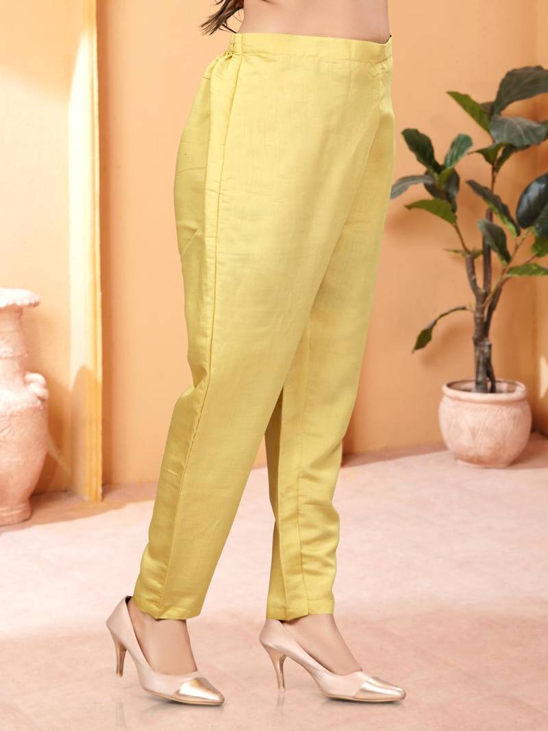  Women's Chanderi Viscose Top With Full Stitched Multi Sizes Straight Kurta 