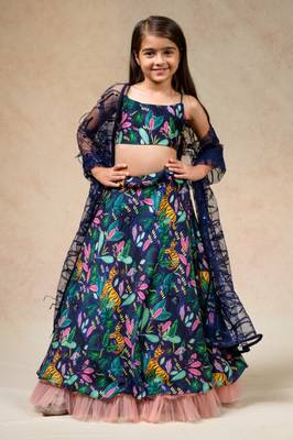 Lehenga with blouse and dupatta 2