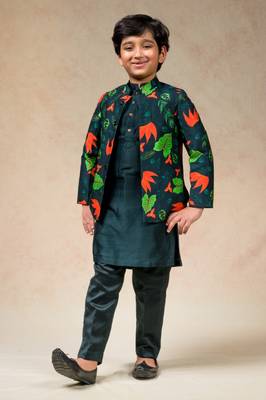 Indo western sherwani with kurta pyjama 1