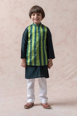 Bottle green tanchoi silk nehru jacket with chanderi kurta and pajama 1