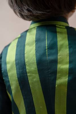 Bottle green tanchoi silk nehru jacket with chanderi kurta and pajama 3