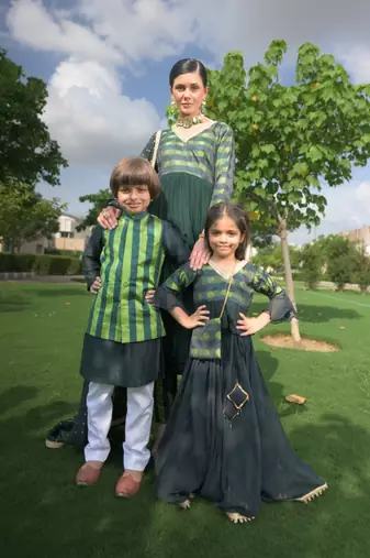 Bottle green tanchoi silk nehru jacket with chanderi kurta and pajama
