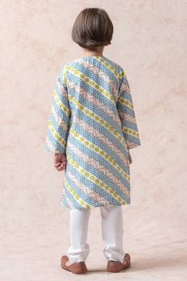 Cotton silk geometric print kurta with pyjama 2