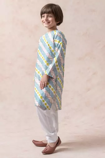 Cotton silk geometric print kurta with pyjama