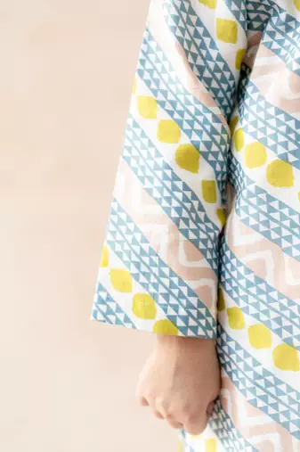 Cotton silk geometric print kurta with pyjama