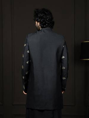 Men'S Black Viscose Sherwani Only Top 3