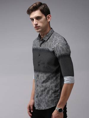 men's long sleeves abstract black shirt 3