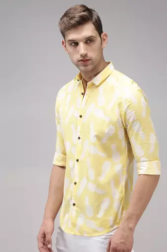 Showoff men's long sleeves conversational yellow shirt