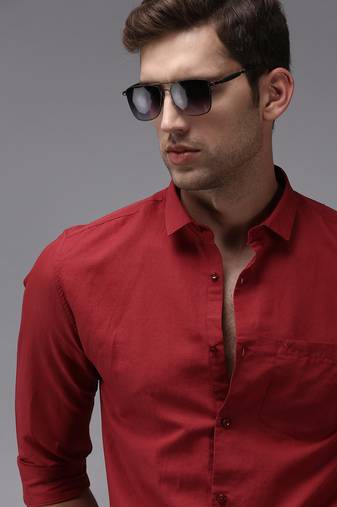 men's long sleeves solid burgundy shirt