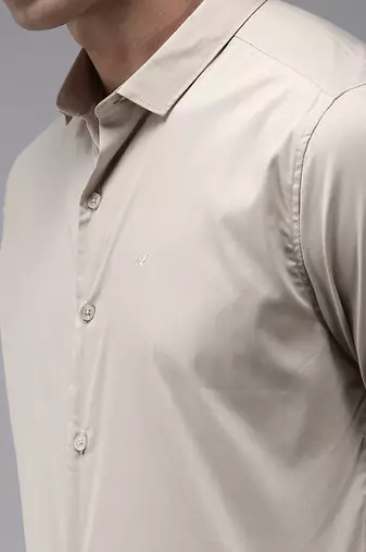 Showoff men's long sleeves solid cream shirt