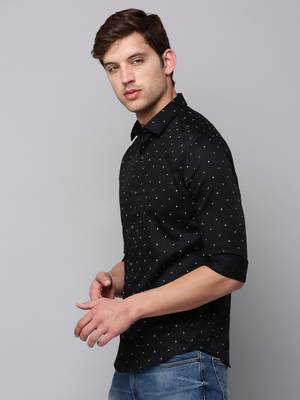 men's long sleeves typography black shirt 3