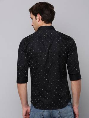 men's long sleeves typography black shirt 4