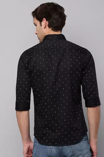 men's long sleeves typography black shirt