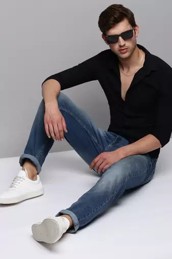 Showoff men's long sleeves solid navy blue shirt