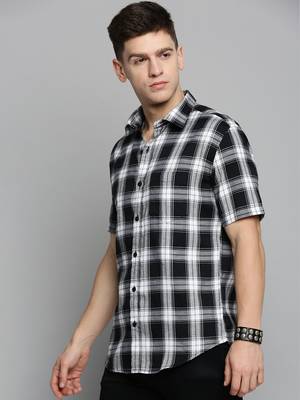men's short sleeves checked white shirt 3