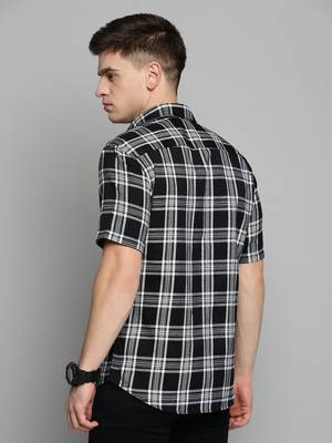 Showoff men's short sleeves checked black shirt 4