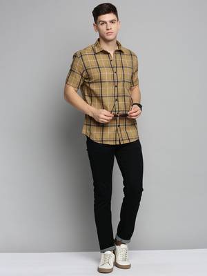 Showoff men's short sleeves checked khaki shirt 5