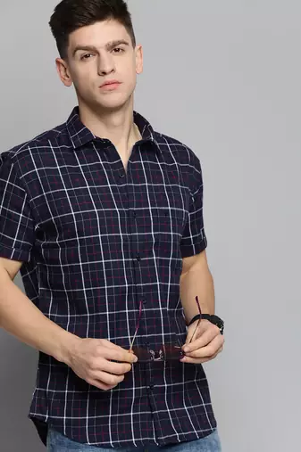 Showoff men's short sleeves checked navy blue shirt