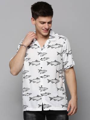 men's short sleeves animal white shirt 2
