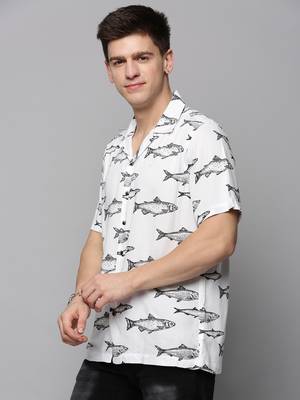 men's short sleeves animal white shirt 3