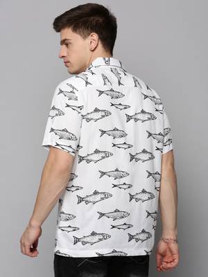 men's short sleeves animal white shirt 4