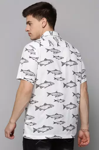 men's short sleeves animal white shirt