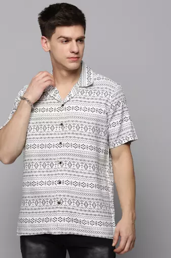Showoff men's short sleeves ethnic motifs white shirt