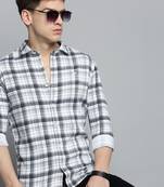 Showoff men's long sleeves checked white shirt