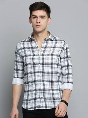 Showoff men's long sleeves checked white shirt 2