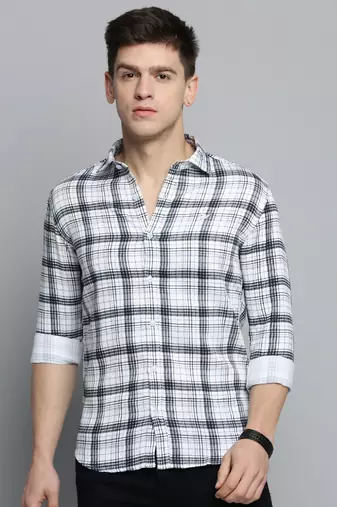 Showoff men's long sleeves checked white shirt