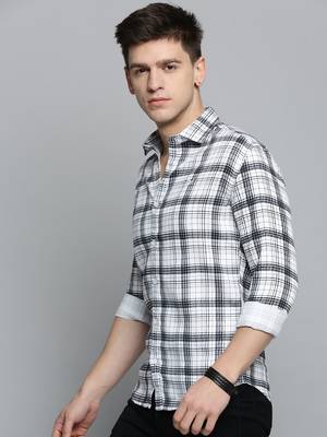 Showoff men's long sleeves checked white shirt 3