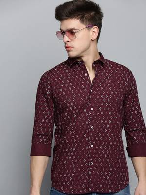 Showoff men's long sleeves geometric maroon shirt 1