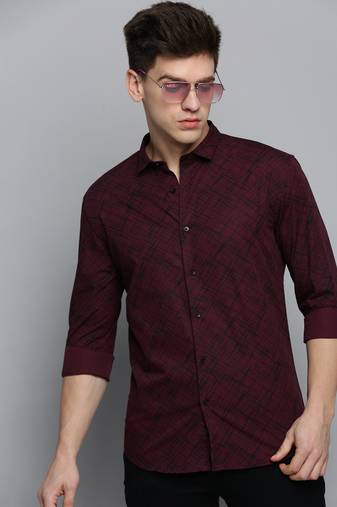 Showoff men's long sleeves abstract purple shirt