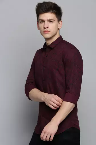 Showoff men's long sleeves abstract purple shirt