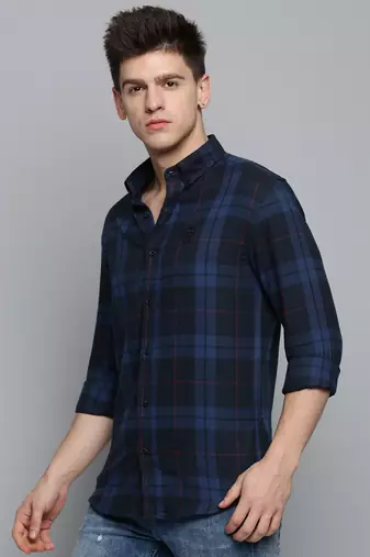 Showoff men's long sleeves checked navy blue shirt