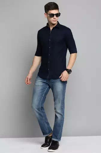Showoff men's long sleeves solid navy blue shirt