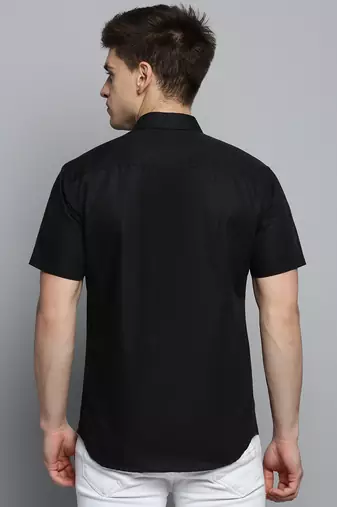 men's short sleeves solid black shirt