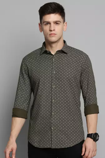 men's long sleeves geometric olive shirt