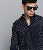 Showoff men's long sleeves geometric navy blue shirt