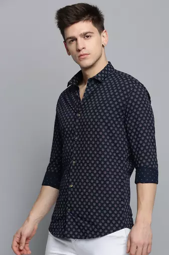 Showoff men's long sleeves geometric navy blue shirt