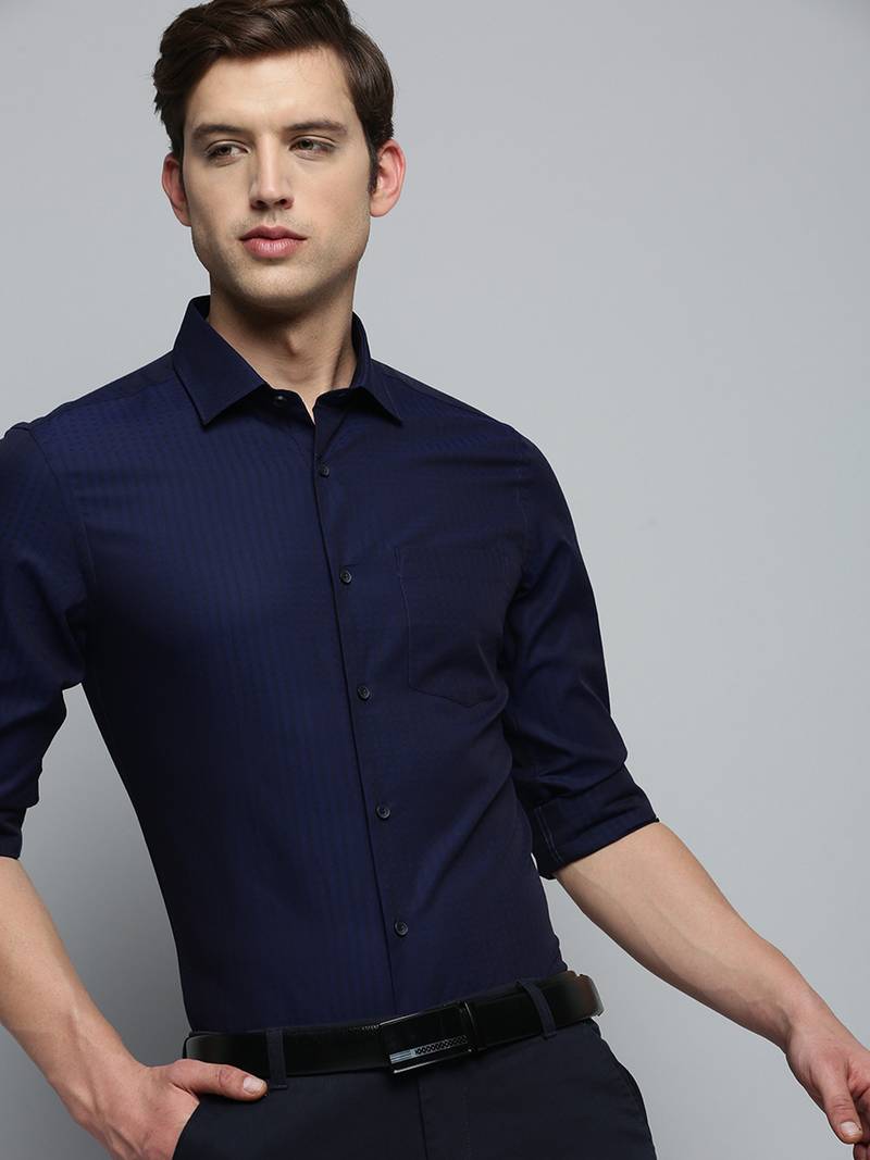 Showoff men's long sleeves vertical stripes navy blue shirt