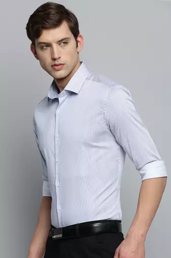 Showoff men's long sleeves vertical stripes white shirt