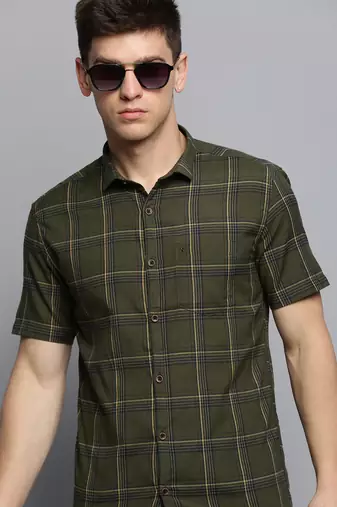 Showoff men's short sleeves tartan checks olive shirt