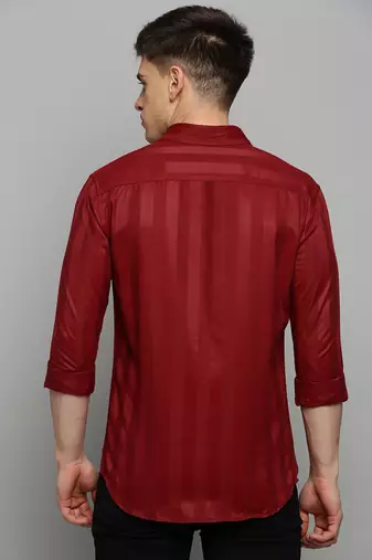 Showoff men's long sleeves solid maroon shirt