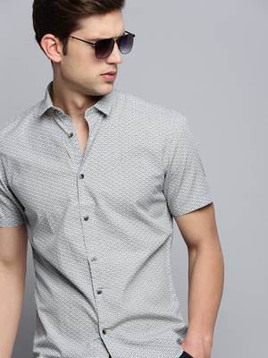 men's short sleeves geometric white shirt 1