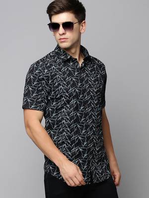 men's short sleeves abstract black shirt 1
