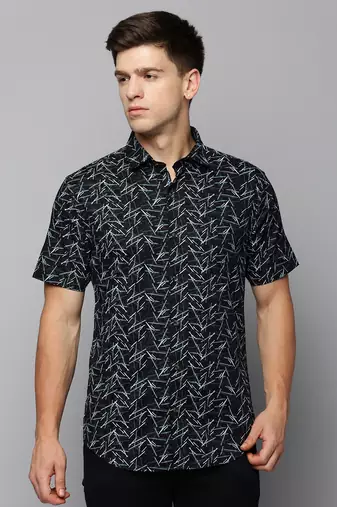 men's short sleeves abstract black shirt
