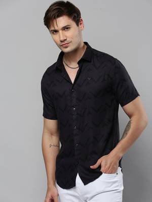 men's short sleeves geometric grey shirt 3