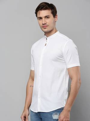 Showoff men's short sleeves textured off white shirt 3